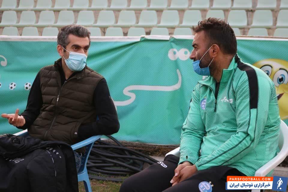 مجتبی جباری که مشغول آموزش مربیگری است هم در تمرین تیم جوانان حضور داشت و همین مسئله باعث شد برخورد جالبی بین او و هم تیمی های سابقش اتفاق بیفتد.