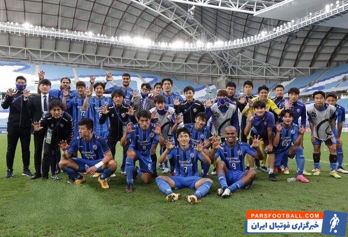 بازیکنان و اعضای تیم اولسان هیوندای به سبک شیخ دیاباته مهاجم آفریقایی استقلال شادی کردند که جالب توجه بود.