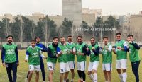تیم فوتبال استقلال از ساعت ۱۳ در زمین ورزشگاه نفت تهرانسر تمرینات آماده سازی خود را برای بازی با گلگهر سیرجان پیگیری کرد.