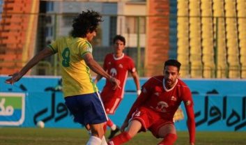 تراکتور و صنعت نفت آبادان در لیگ برتر