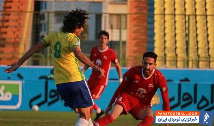 تراکتور و صنعت نفت آبادان در لیگ برتر