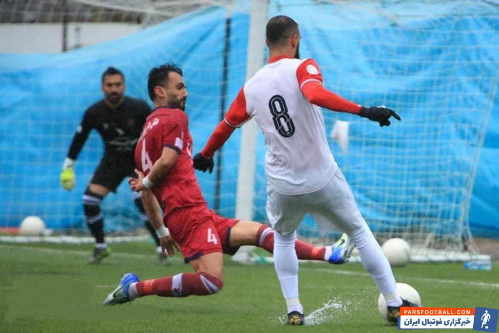 در بازی روز جمعه نساجی و پرسپولیس مجتبی بیژن، حامد شیری، کریم اسلامی، سیامک نعمتی، سیدجلال و حامد لک از بهترینهای میدان بودند و به جذاب شدن مسابقه خیلی کمک کردند.