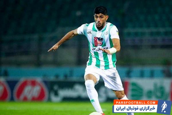 دانیال اسماعیلی فر که در فصل نقل و انتقالات یکی از جنجالی ترین بازیکنان لقب گرفت ، در بازی های چند هفته اخیر سپاهان در ترکیب اصلی تیمش حاضر نبوده است تا با افت فاحشی نسبت به فصول قبلی خود ،مواجه شود .
