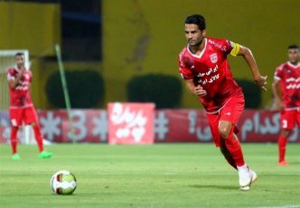 در حالی که برخی رسانه ها مدعی شده بودند که مسعود شجاعی به دلیل مشکوک بودن به کرونا در بازی با مس رفسنجان حضور ندارد اما علیرضا منصوریان این ادعا را رد کرد و گفت که مشکل شجاعی شخصی است .