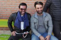 درحین بازی استقلال و پیکان ، حنیف عمران زاده از محمد حسین مرادمند ، مدافع استقلال درخواست می کند که به جلو برود ولی صمد مرفاوی با این درخواست عمران زاده از مرادمند مخالفت می کند .