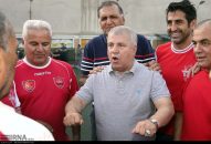 علی پروین ، اسطوره باشگاه پرسپولیس ، تولد هشتاد و دو سالگی حشمت مهاجرانی ، سرمربی تیم ملی فوتبال ایران در جام جهانی ۱۹۷۸ آرژانتین را تبریک گفت .