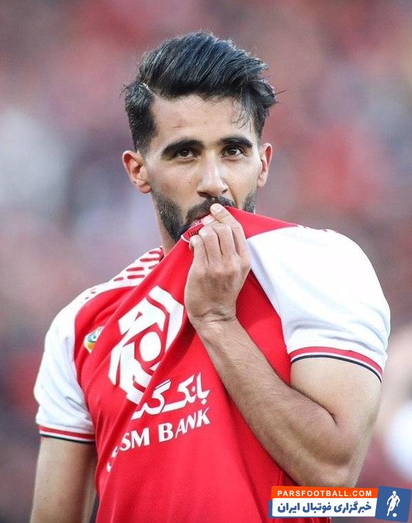 طبق تصمیم یحیی گل محمدی سرمربی تیم فوتبال پرسپولیس ، بشار رسن ، ستاره خط میانی سرخپوشان به عنوان پنالتی زن پرسپولیس در دیدار با اولسان هیوندای انتخاب شد .