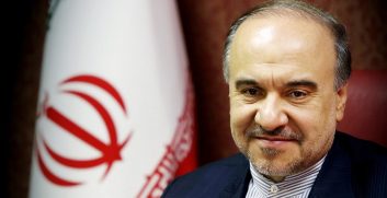 مسعود سلطانی فر وزیر ورزش و جوانان ایران ، به دعوت وزیر ورزش قطر برای تماشای فینال لیگ قهرمانان اسیا به این کشور سفر کرد .