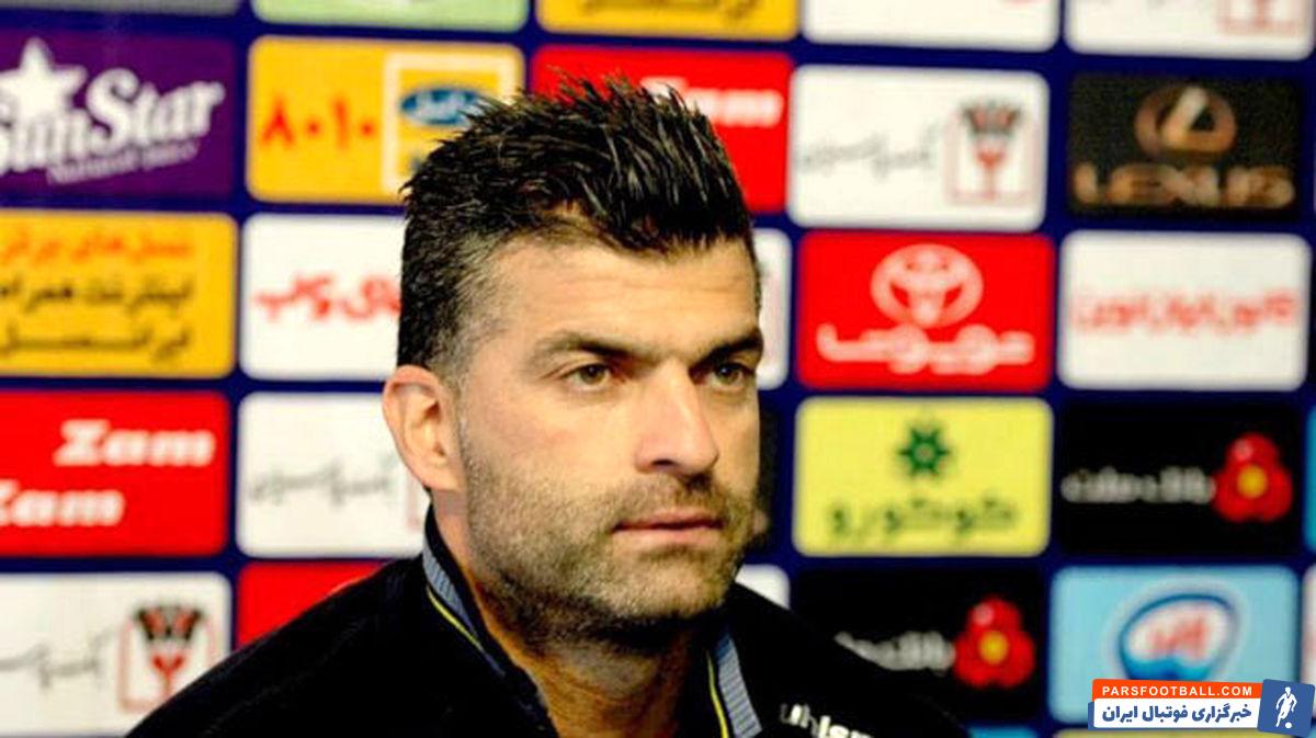 رحمان رضایی و آمادگی ذوب آهن مقابل پرسپولیس
