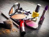 درون کیف لوازم آرایش عروس چه چیزهایی قرار دهیم؟