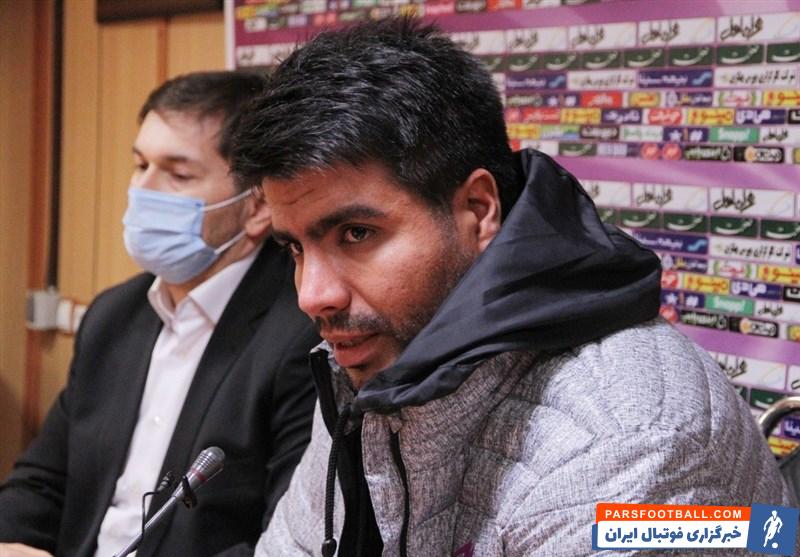 وحید بیاتلو