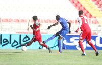 اشتباه مسعود شجاعی در دریافت گل تراکتور مقابل دیاباته