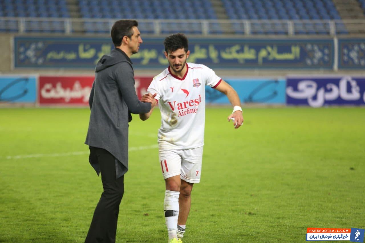 مهرداد بایرامی یکی از بازیکنان پر تلاش میدان بود اما ارسال های او به عنوان وینگر منجر به ایجاد موقعیت گل به روی دروازه شهر خودرو نشد.