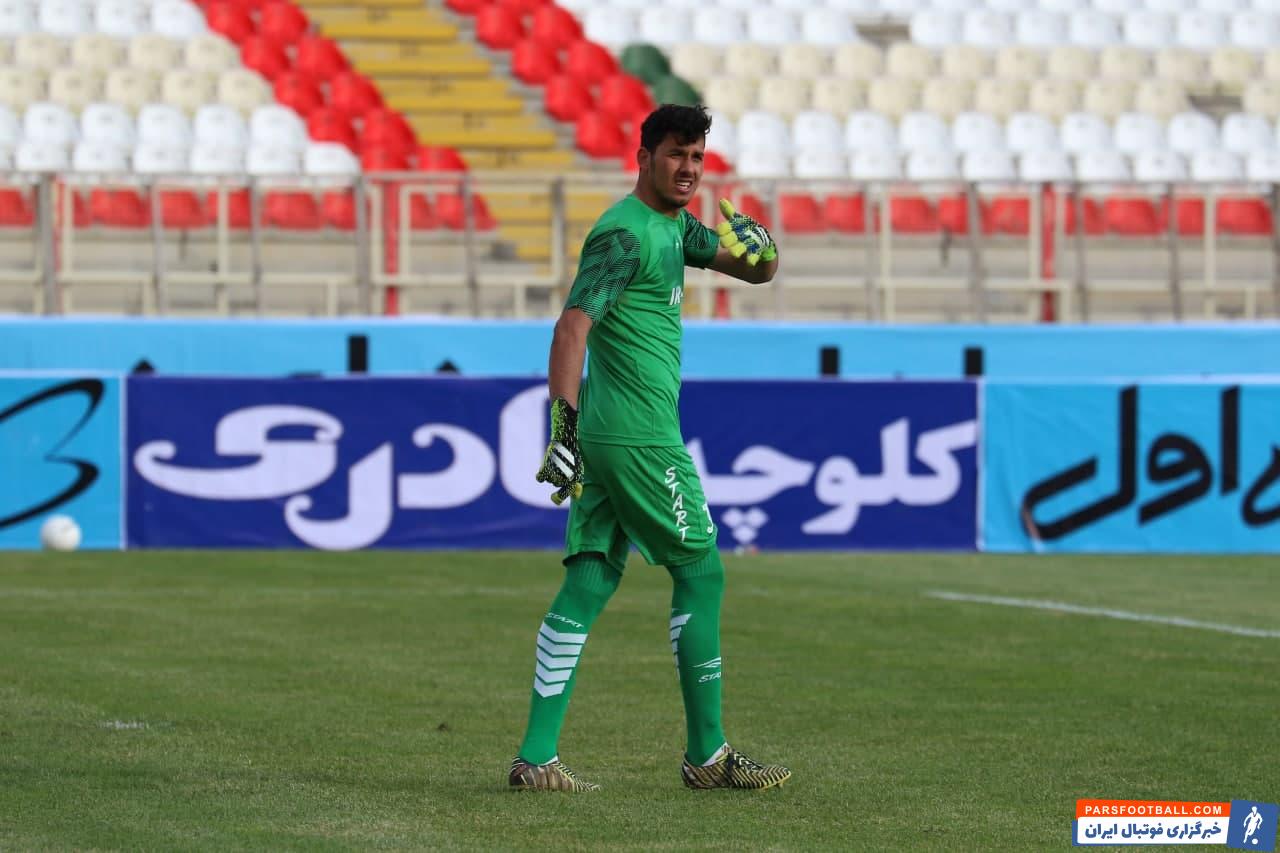 حسین پورحمیدی دروازه بان آلومینیوم در دو هفته آغازین مسابقات جزو این تیم نبود و اولین کلین شیت خود را در هفته سوم مقابل مس رفسنجان ثبت کرد.