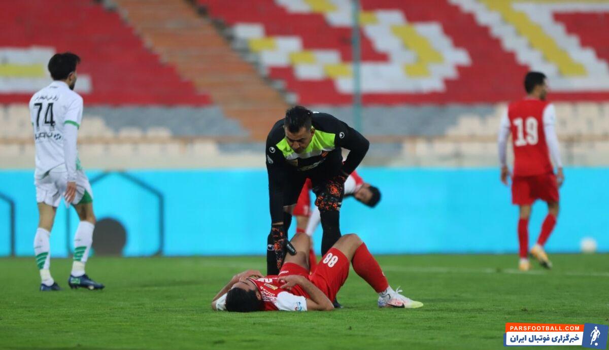 روند اعتراض شدید هواداران استقلال در فضای مجازی نسبت به حرکت حامد لک و عدم برخورد فدراسیون فوتبال با این مسئله تا دیروز ادامه داشت...