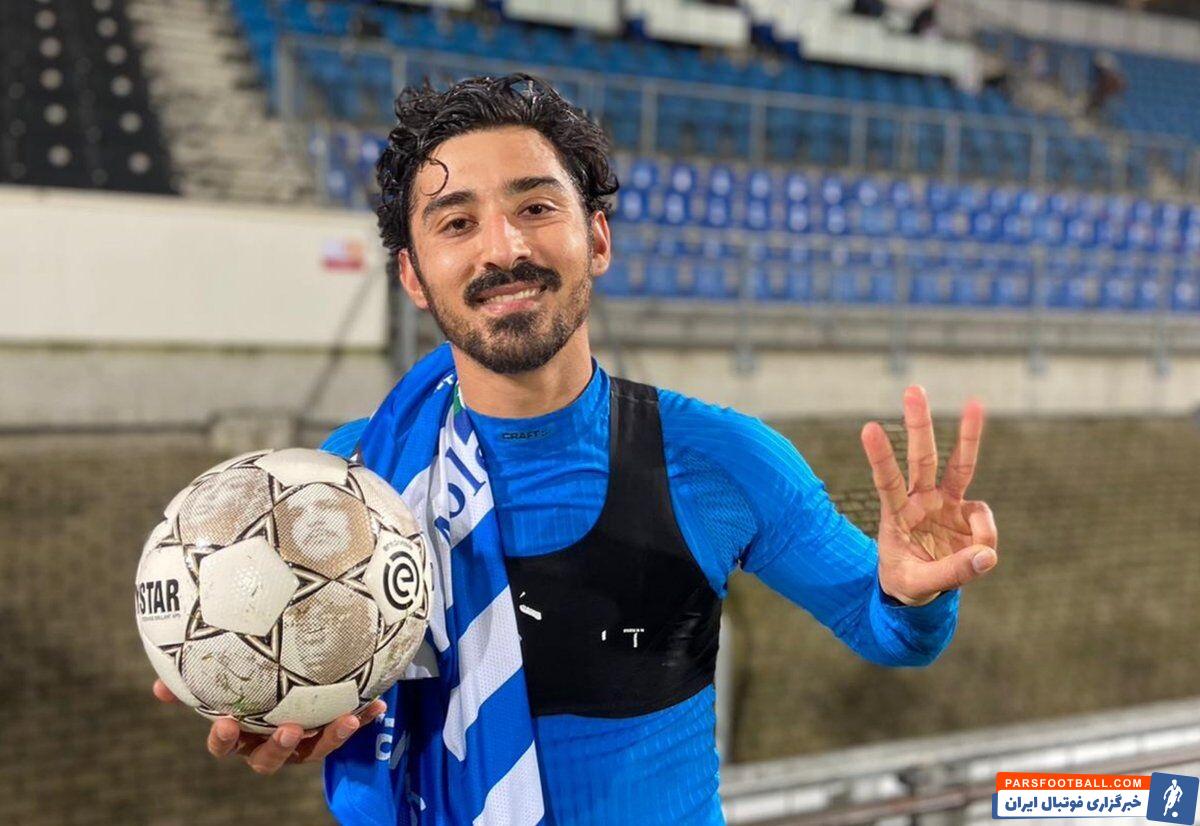 رضا قوچان نژاد رضا قوچاننژاد بعد از این درخشش و هتتریک برای زووله در این بازی به عنوان بهترین بازیکن دیدار از سوی سازمان لیگ برتر فوتبال هلند انتخاب شد.