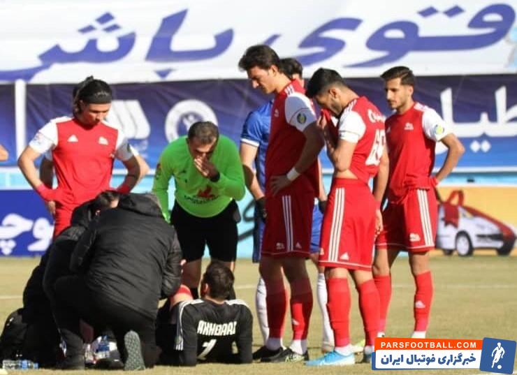 درگیری لفظی امیر قلعه نویی با اشکان خورشیدی در بازی تراکتور و گل گهر