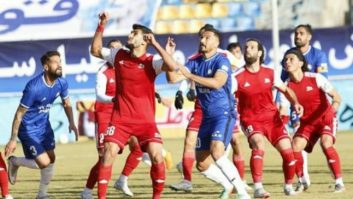 در پایان بازی امروز تیم های تراکتور و گل گهر ، بازیکنان دو تیم درگیری فیزیکی شدیدی پیدا کردند که منجر به اخراج یک بازیکن از هر دو تیم شد .