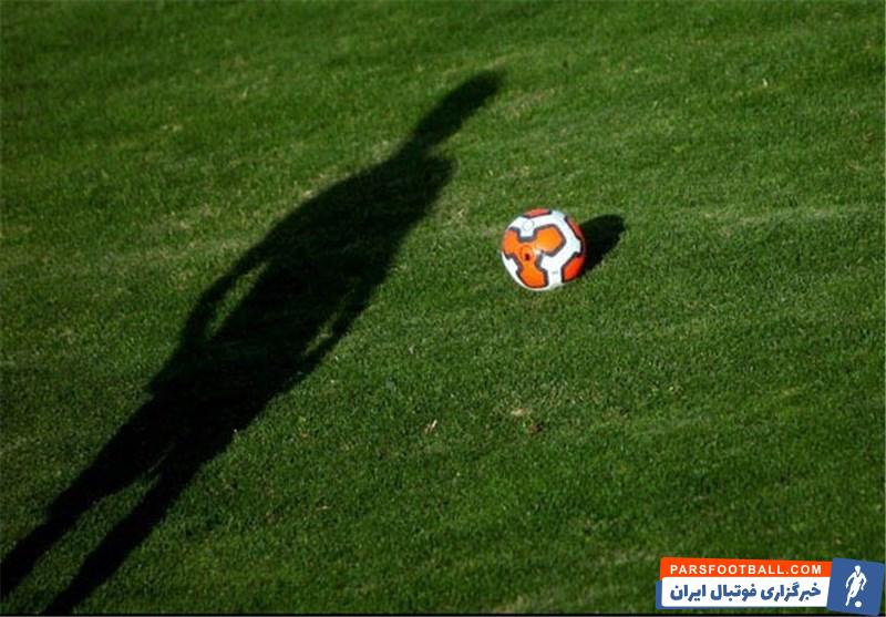 بازیکن سفارشی در تمرینات یک تیم در لیگ برتر