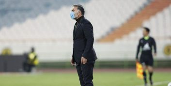 نشست خبری محمود فکری پس از بازی استقلال و نفت مسجد سلیمان