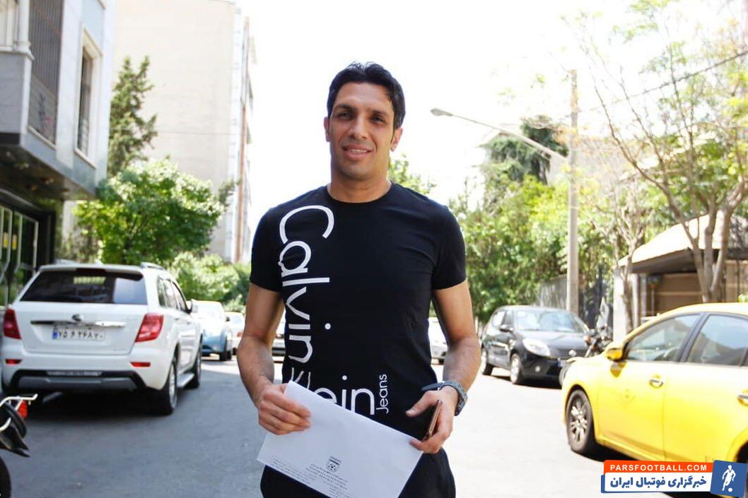 سپهر حیدری ، کاپیتان و بازیکن پیشین پرسپولیس درباره عملکرد سرخپوشان در ادامه لیگ برتر گفت : با وجود جدایی ستاره ها ، این تیم مدعی اصلی قهرمانی در لیگ است.