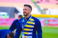 سعید الهویی ، مربی تیم گل گهر سیرجان گفت : تصمیم گیری های ما باید به گونه ای باشد که شائبه جهت گیری به سمت تیم های استقلال و پرسپولیس باشد.