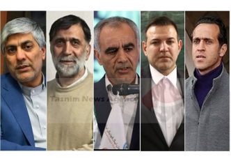 پس از پایان مهلت ثبت نام برای ریاست فدراسیون فوتبال ، علی کریمی ، احمد بهاروند ، شهاب عزیزی خادم ، مصطفی آجورلو و کیومرث هاشمی ثبت نام کردند.