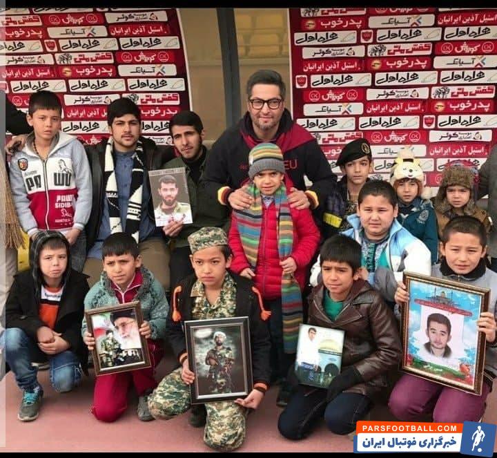 مهرداد میناوند بازیکن پیشین تیم فوتبال پرسپولیس و تیم ملی فوتبال ایران شامگاه چهارشنبه ۸ بهمن ماه به دلیل ابتلاء به کرونا در سن ۴۵ سالگی درگذشت.