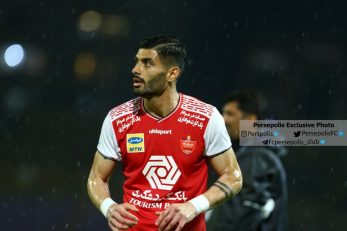 سعید آقایی درباره تقابل با تیم پیشینش گفت : خیلی برایم سخت . مخصوصا بازی در برابر هم شهریانم . برای تراکتور و هوادارانش آرزوی موفقیت می کنم.