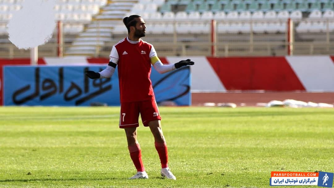 مورد ویژه شجاعی بازیکن-سرمربی، موردی است که در فوتبال ایران هر از چند گاهی شاهد آن بوده ایم. آخرین مورد آن را در تیم تراکتور شاهد هستیم ...