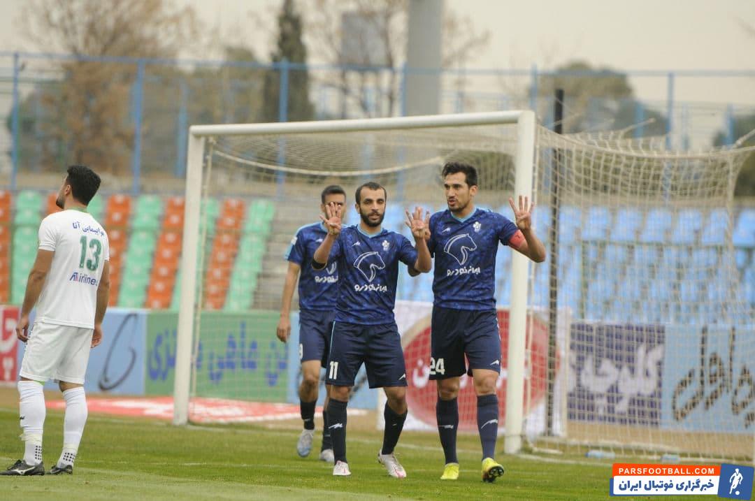 گلزنی فرزاد حاتمی برای پیکان در مقابل ماشین سازی و تقدیم آن به علی انصاریان