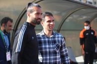 مسعود شجاعی پس از بازگشت به فوتبال ایران و پوشیدن پیراهن تراکتور، چندین بار به عنوان بازیکن مقابل سایپا به میدان رفته بود ...