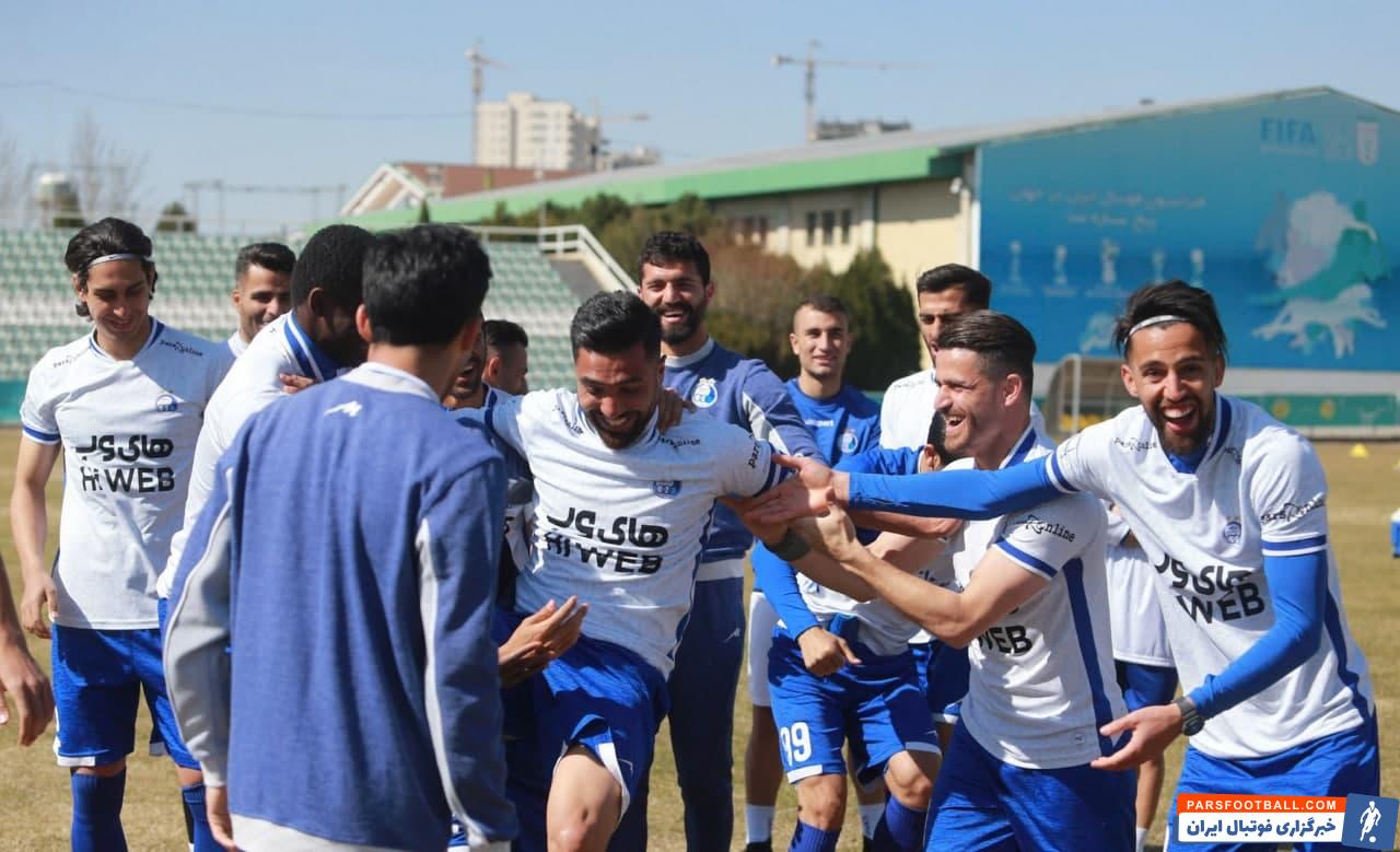 شوخی عجیب بازیکنان استقلال با فرشید اسماعیلی در تمرین امروز