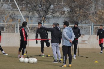 خطیبی بعد از جدایی از تراکتور، حضور کوتاه در سیاه جامگان مشهد داشت و سپس در تیم های ماشین سازی و آلومینیوم اراک کار کرد.