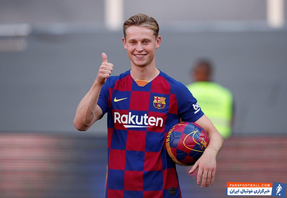 در بازی دیشب تیم های بارسلونا و رئال بتیس در هفته بیست و دوم لالیگا ، فرانکی دی یونگ آمار فوق العاده ۱۰۰ درصد پاس صحیح از ۸۲ پاس را به جا گذاشت.