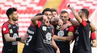 بازگشت پرسپولیس به جمع مدعیان لیگ برتر