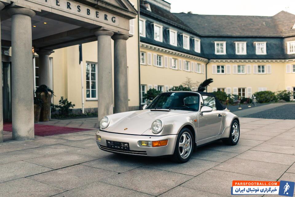 پورشه ۹۱۱ کانورتیبل تیپ ۹۶۴ کررا ۲ مدل ۱۹۹۲ دیگو مارادونا ، در لیست حراجهای ماه مارس قرار گرفته است. این خبر توجه هواداران را جلب کرده است.