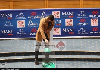 مصطفی آجرلو انتخاب احسان حاج صفی برای ریاست فدراسیون فوتبال