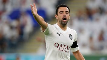 ژاوی هرناندز ، سرمربی تیم السد قطر گفت : همه من را به عنوان سرمربی بارسلونا می بینند اما من به رونالد کومان سرمربی فعلی بارسلونا احترام زیادی می گذارم.