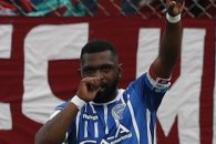 مورو گارسیا بازیکن سی ساله اروگوئه ای شاغل در لیگ آرژانتین با شلیک یک گلوله در آپارتمان شخصی اش اقدام به خودکشی کرد و جان باخت.