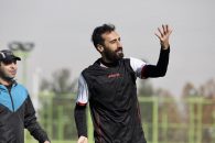 باشگاه شهرخودرو برای جلوگیری از فسخ یک طرفه قرارداد از سوی فرشاد فرجی و امین قاسمی نژاد ، قرار است که به این بازیکنان پرداختی داشته باشد.