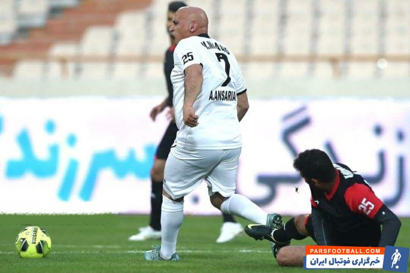 منصوریان که بعد از ترک تبریز، فعالیت رسمی فوتبالی نداشته در بازی یادبود مهرداد میناوند و علی انصاریان برای تیم منتخب 98 به میدان رفت.