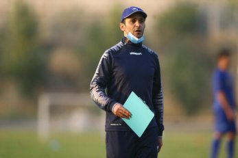 واکنش آرش برهانی به شکست استقلال مقابل سپاهان