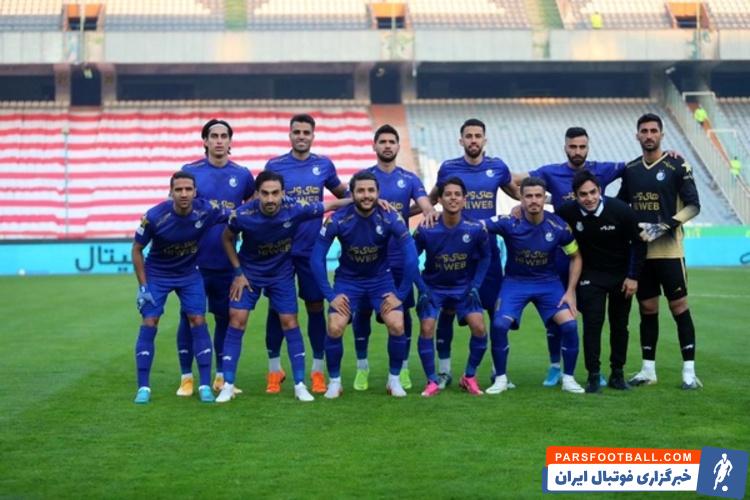 در دیدار امروز تیم های نساجی و استقلال ، دراگان اسکوچیچ ، سرمربی تیم ملی و احمد مددی مدیرعامل استقلال ، به عنوان میهمانان ویژه حضور داشتند.