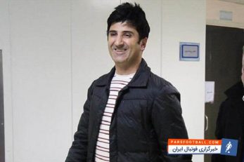 ادموند اختر ، پیشکسوت استقلال با انتقاد از وریا غفوری گفت ؛: کجای دنیا بازیکن سی و چهار ساله وقتی قرارداد دارد آن را چهار یا پنج برابر و تمدید می کند.