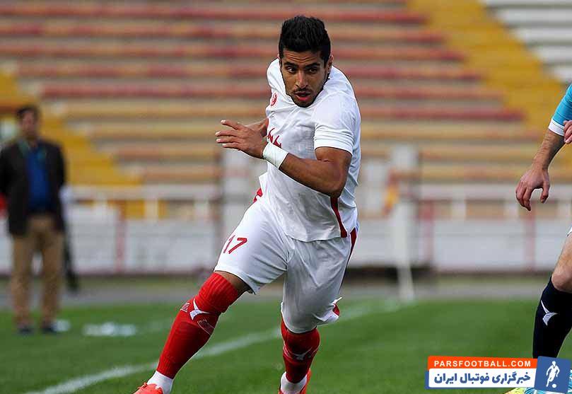 حسن جعفری هم با فسخ قراردادش از تیم شهرخودرو جدا شد . پیش از این هم روح الله سیف اللهی و سعید جلالی راد از این تیم مشهدی جدا شده بودند.