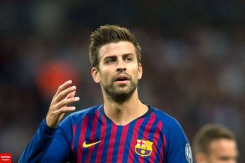 جرارد پیکه ، مدافع تیم بارسلونا ، چند روز پیش مصاحبه ای را انجام داد و گفت که ۸۵ درصد داوران لالیگا ، رئالی هستند . فدراسیون فوتبال اسپانیا قصد دارد از پیکه به دلیل این مصاحبه شکایت کنند.