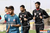 محمد عمری ، مهاجم تیم امید پرسپولیس در پیروزی هفت بر یک این تیم در برابر اتحاد سه گل را به ثمر رساند و به رده دوم جدول گلزنان لیگ امید های تهران صعود کند.