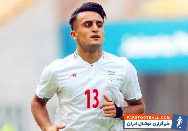 با نظر باشگاه تراکتور و رسول خطیبی ، ابوالفضل رزاق پور ، بازیکن جوان این تیم که به صورت قرضی در ماشین سازی بازی می کرد ، به تراکتور بازگشت و جانشین احسان حاج صفی شد.