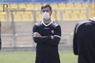 حضور کریم باقری در کنار چهار مربی مختلف سبب شده تا حتی نظر معاون اجرایی باشگاه پرسپولیس نیز به او جلب شود و بگوید که ما تلاش میکنیم...